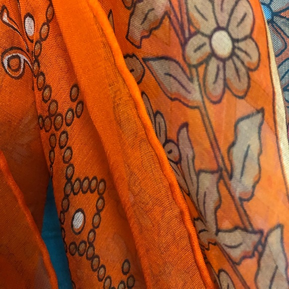 Hermes L’abre de vie Scarf. Hand rolled.  Silk - Picture 5 of 16